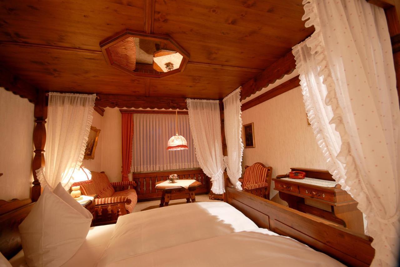Hotel Gondel Altenkunstadt Rum bild